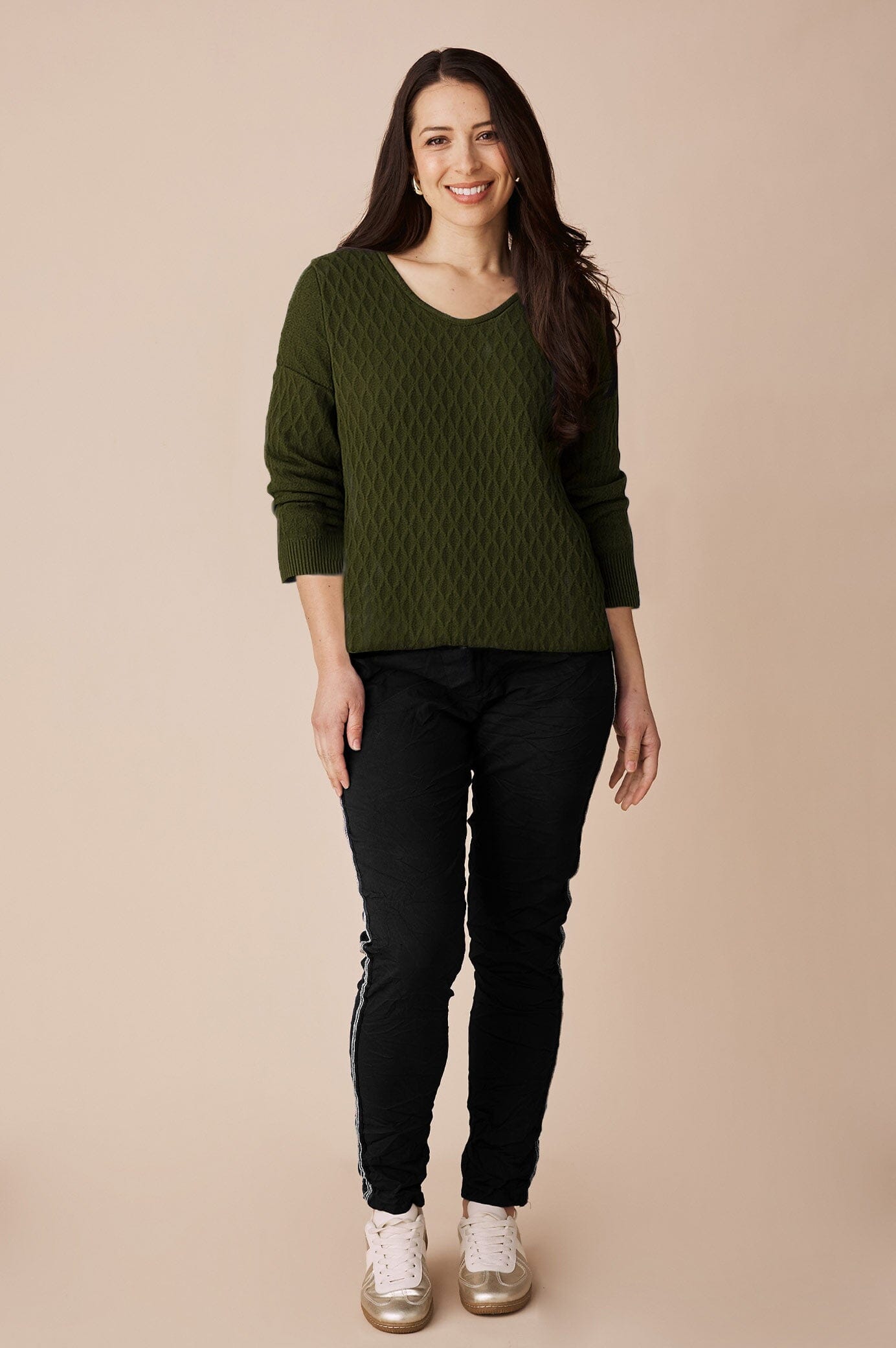 Kayla V-Neck Jumper Olive