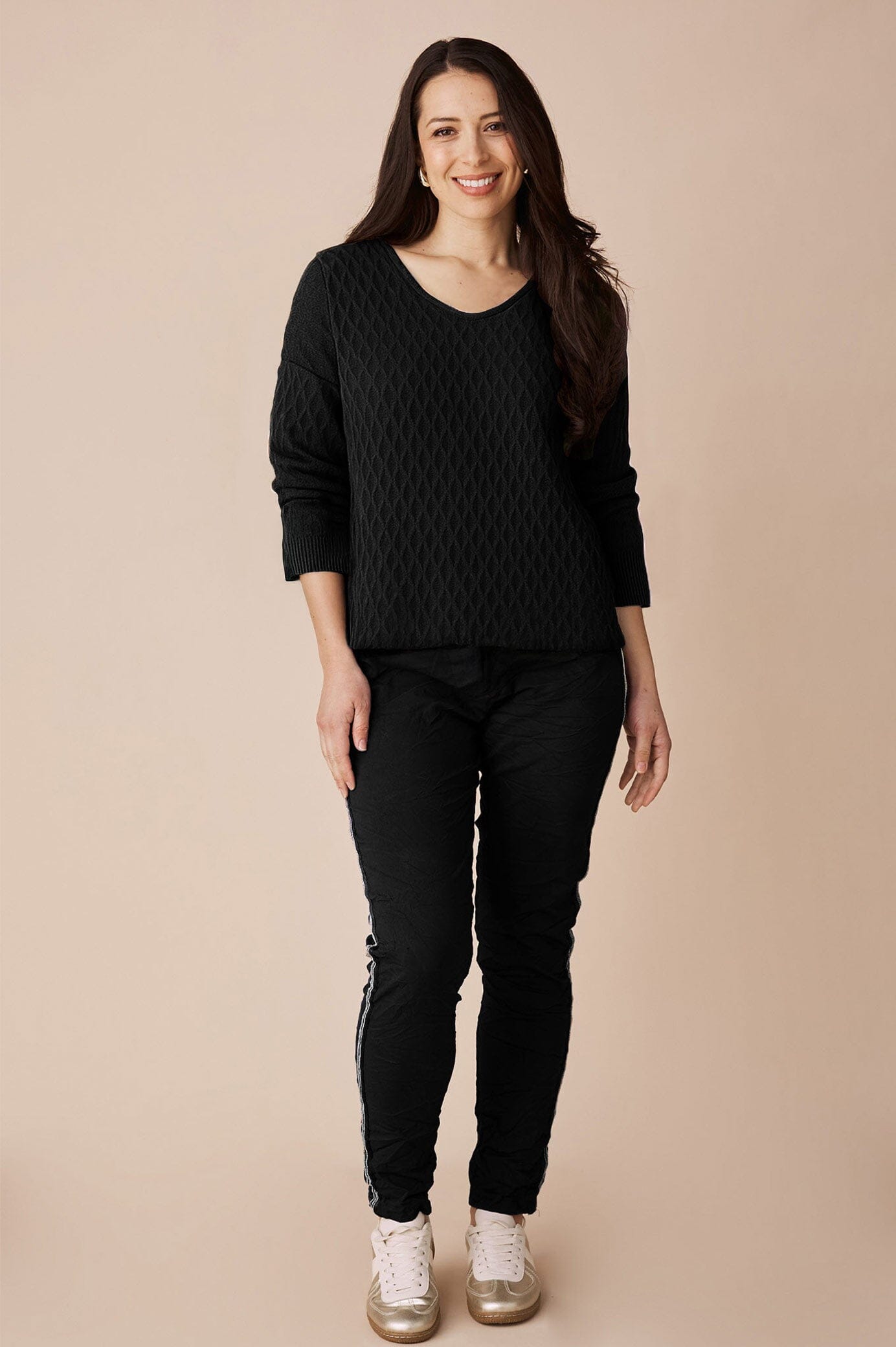 Kayla V-Neck Jumper Black
