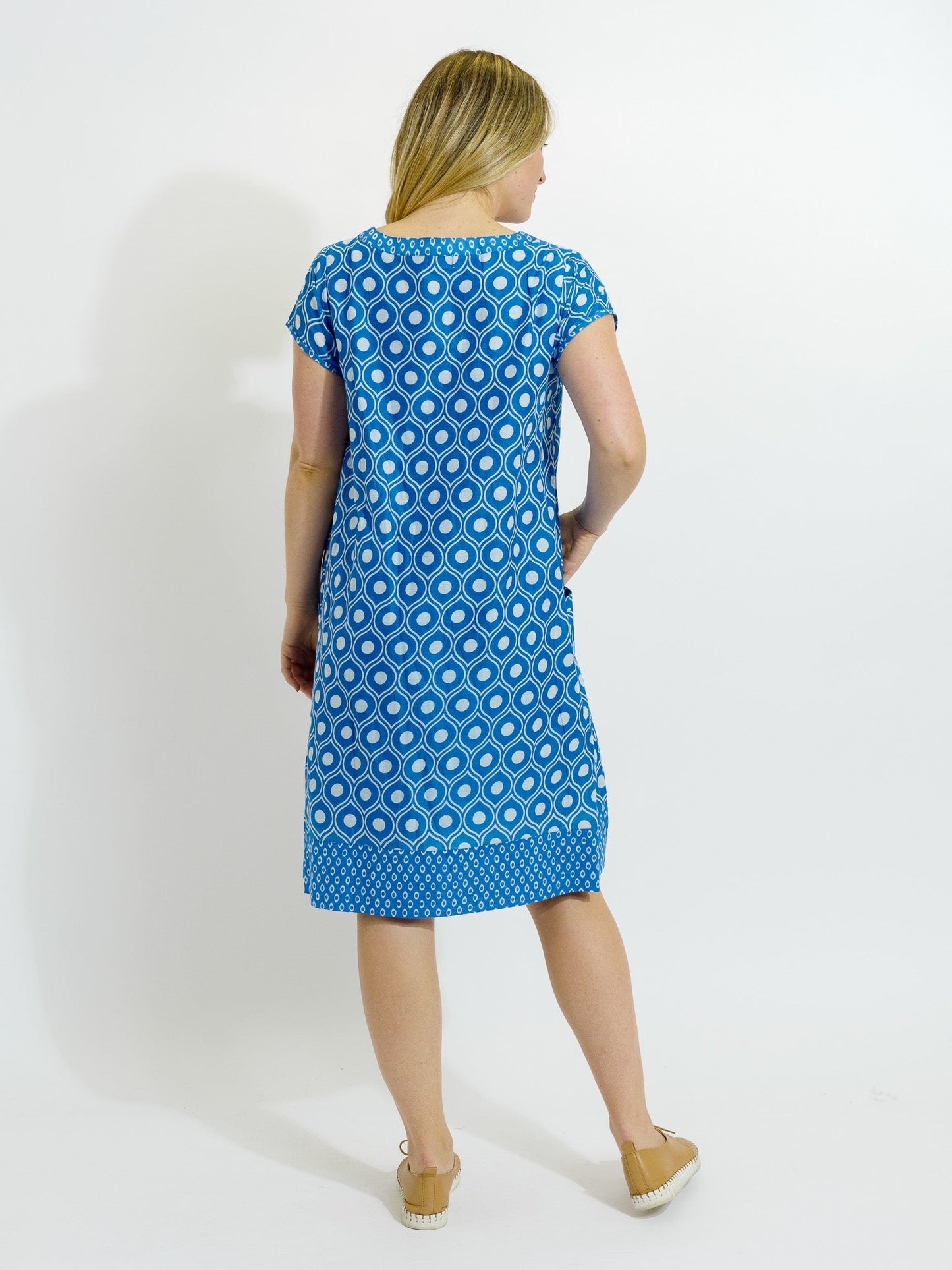 Marcoola Dress in Blue and White Eyes