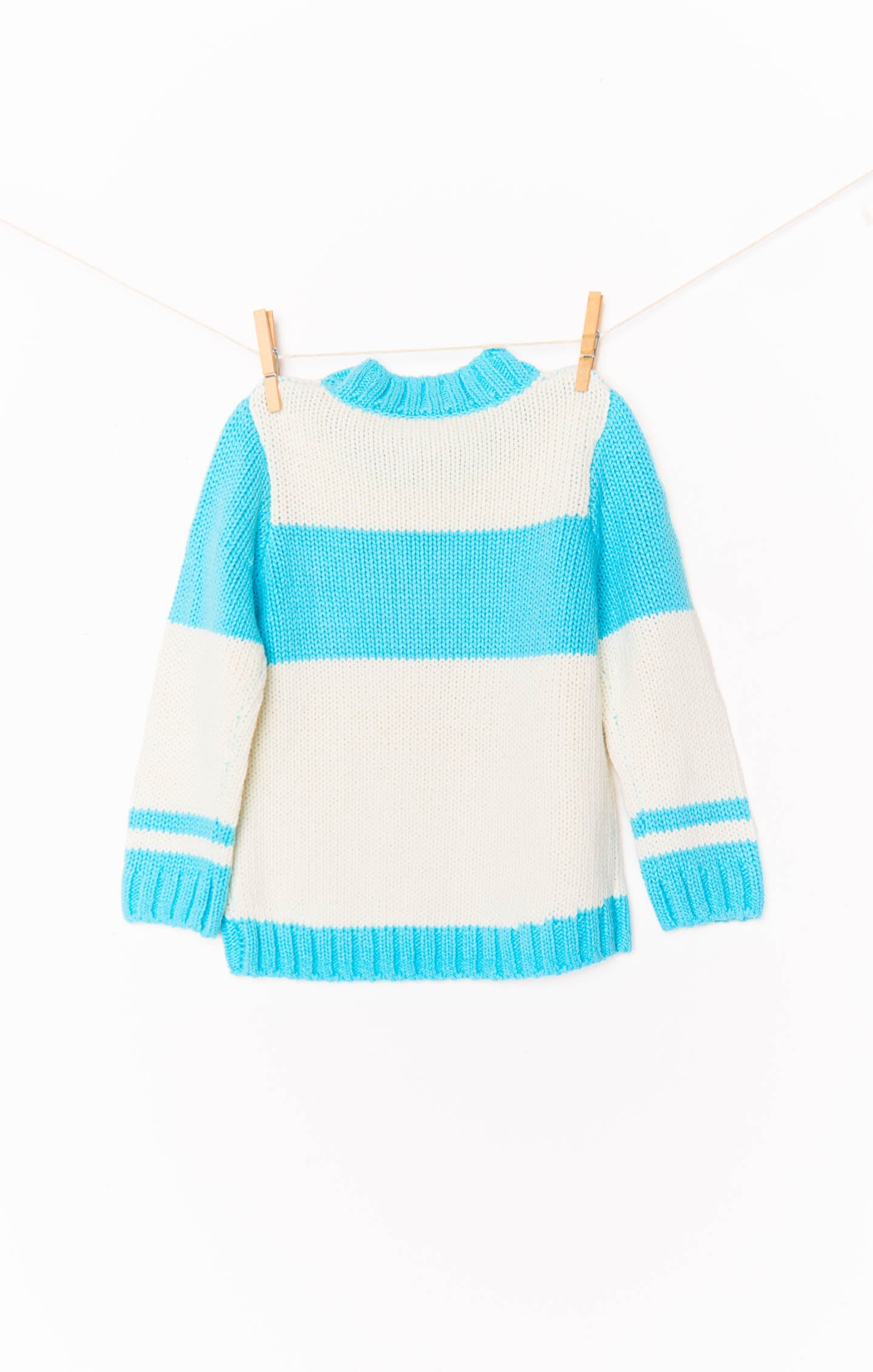 Mini Ski In Sweater ~ Powder Blue Ski Knit