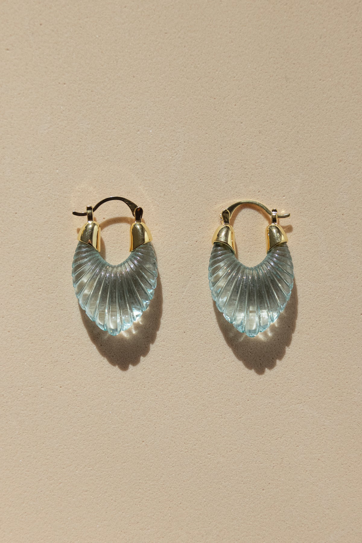 Pendientes Glossy Shell Aqua · Wisteria ·