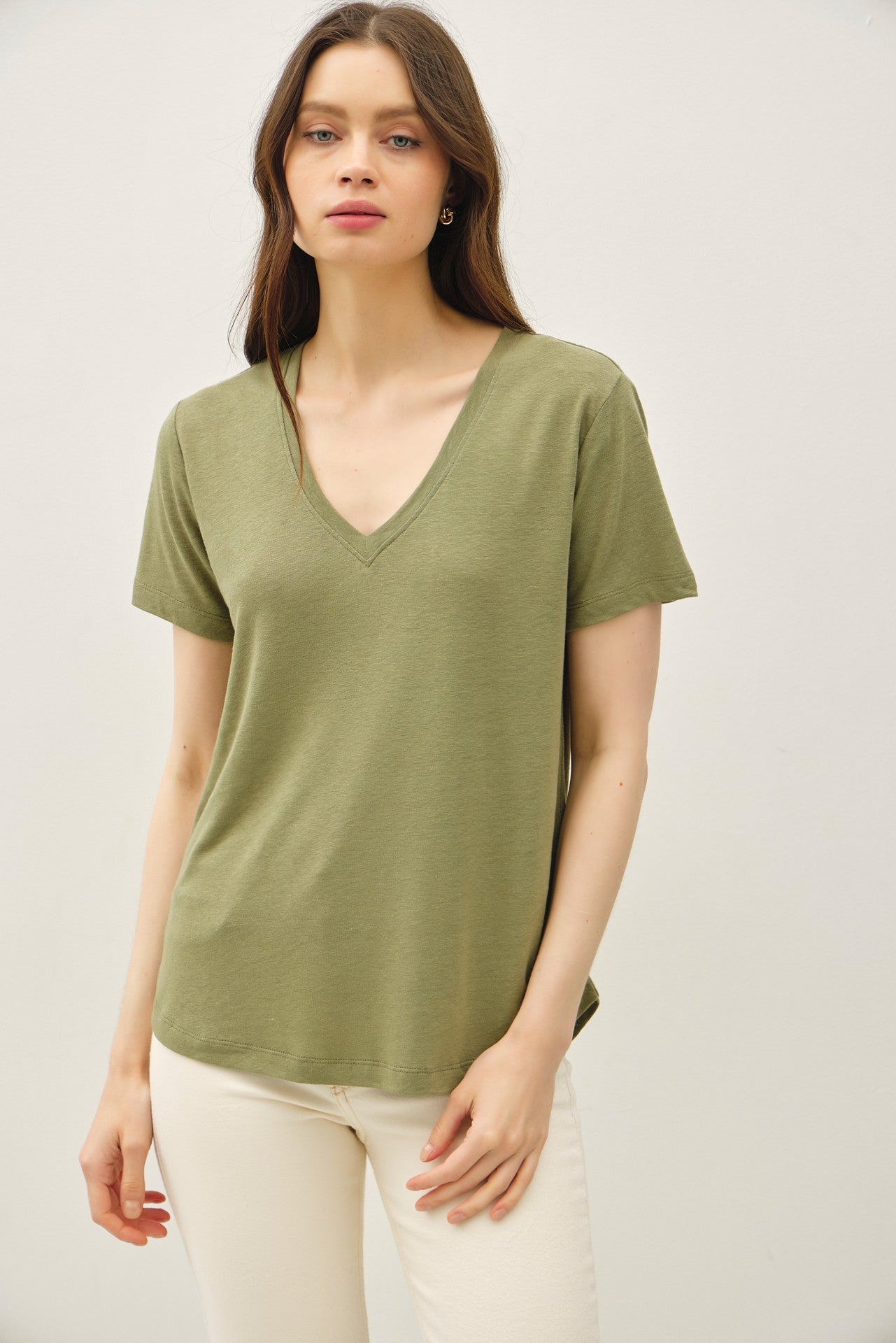 Fern Linen Blend V-Neck Short Sleeve Maternity T-Shirt