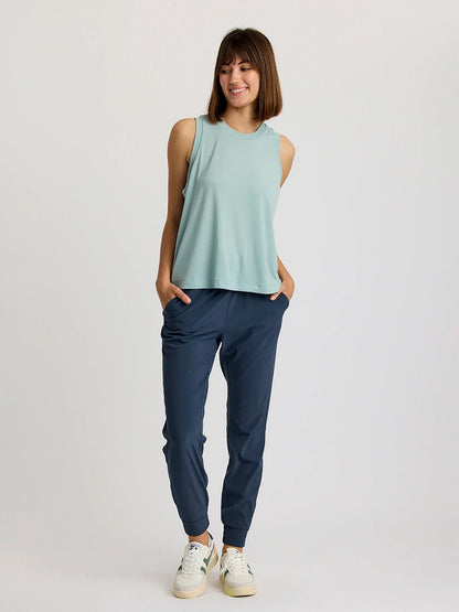 Free Fly Elevate Lightweight Tank