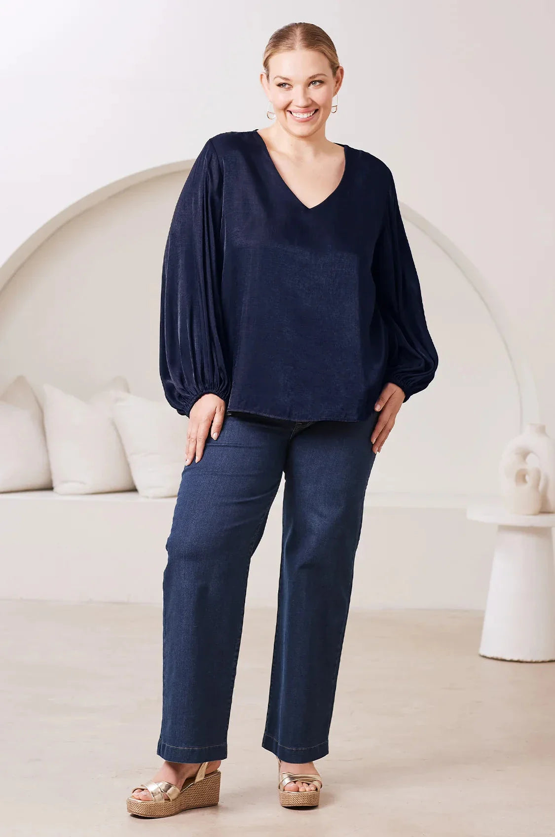 Sophia V-Neck Long Sleeve Top Navy
