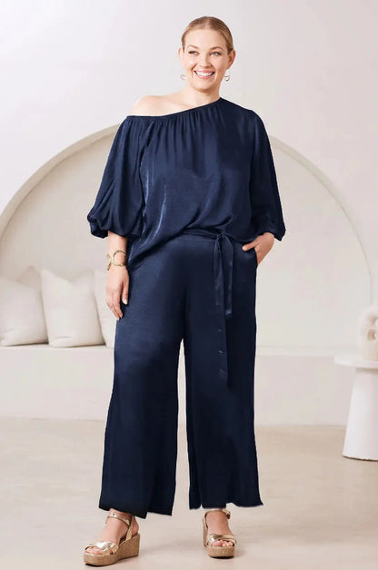 Sienna Off Shoulder Top Navy