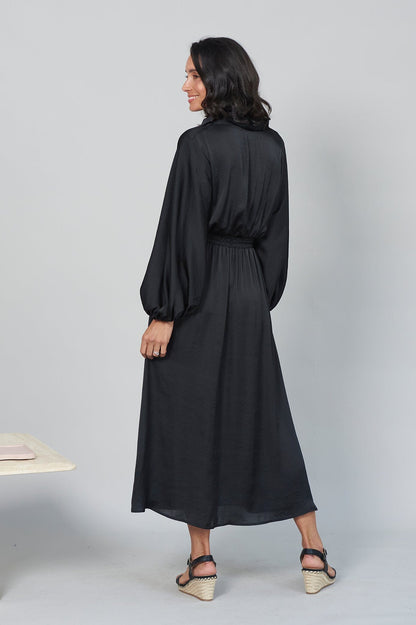 Georgina Long Sleeve Dress Black with Collar