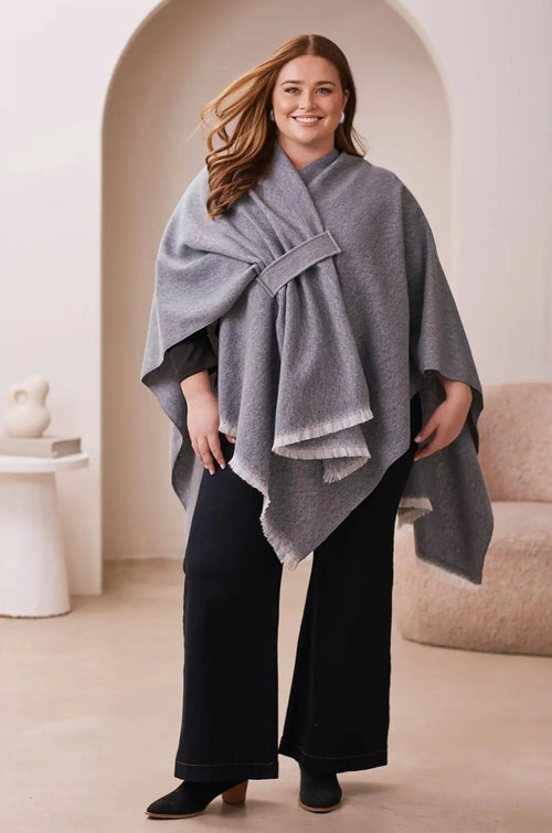 Silvia Cape Blue Grey
