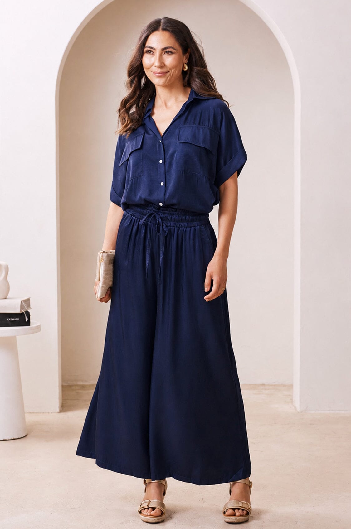 Vittoria Short Sleeve Collared V-Neck Shirt Navy