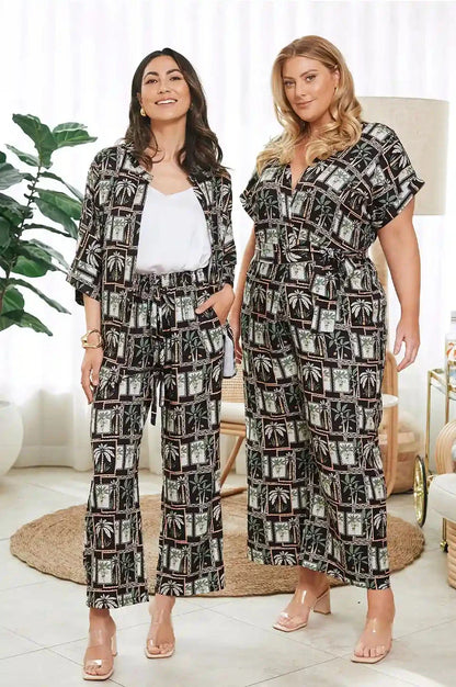 Maui Palm Print Pants in Black and Green