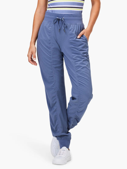 Tech Stretch Ruched Jogger