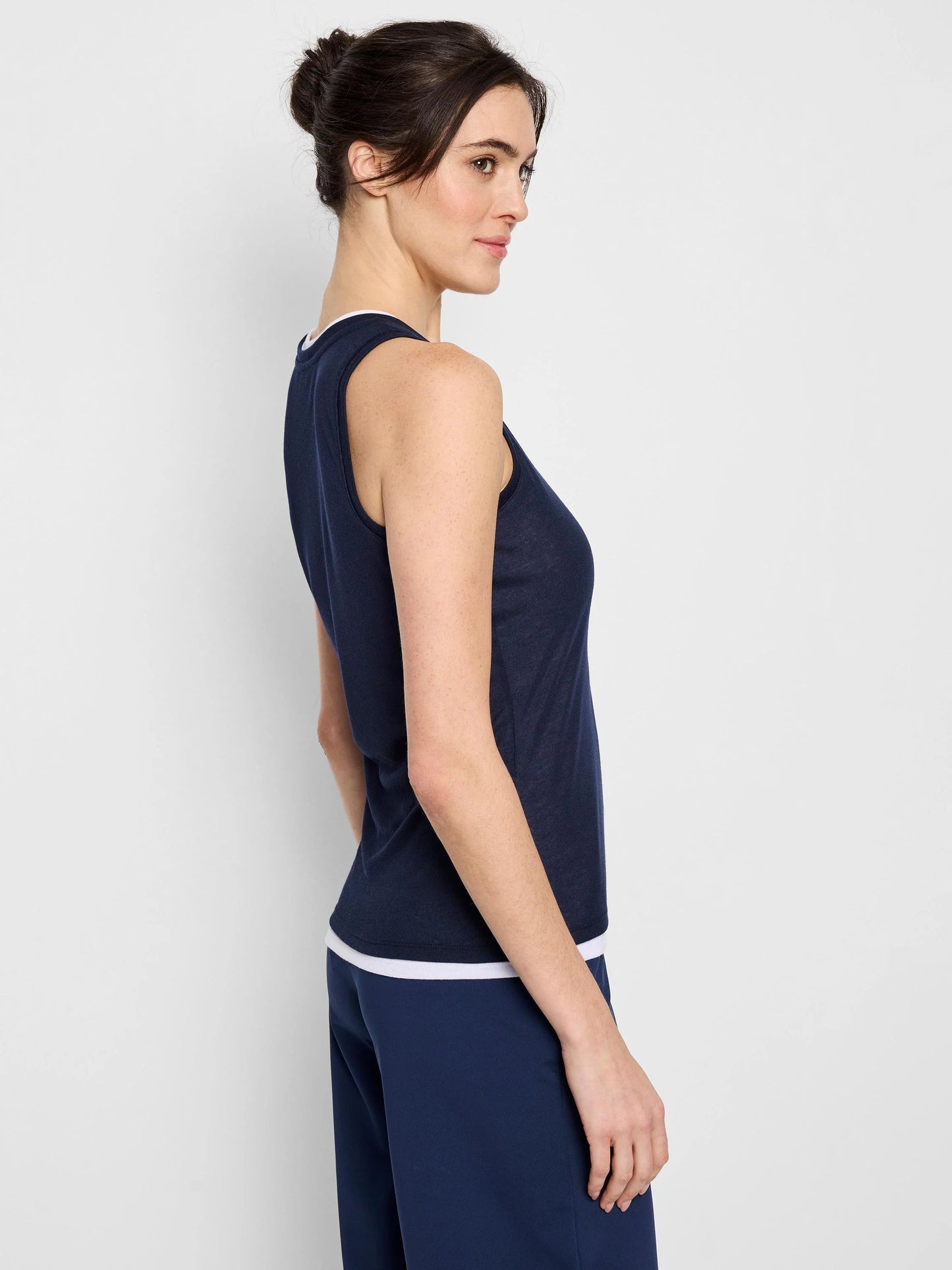 Gauzy Double Layer Tank