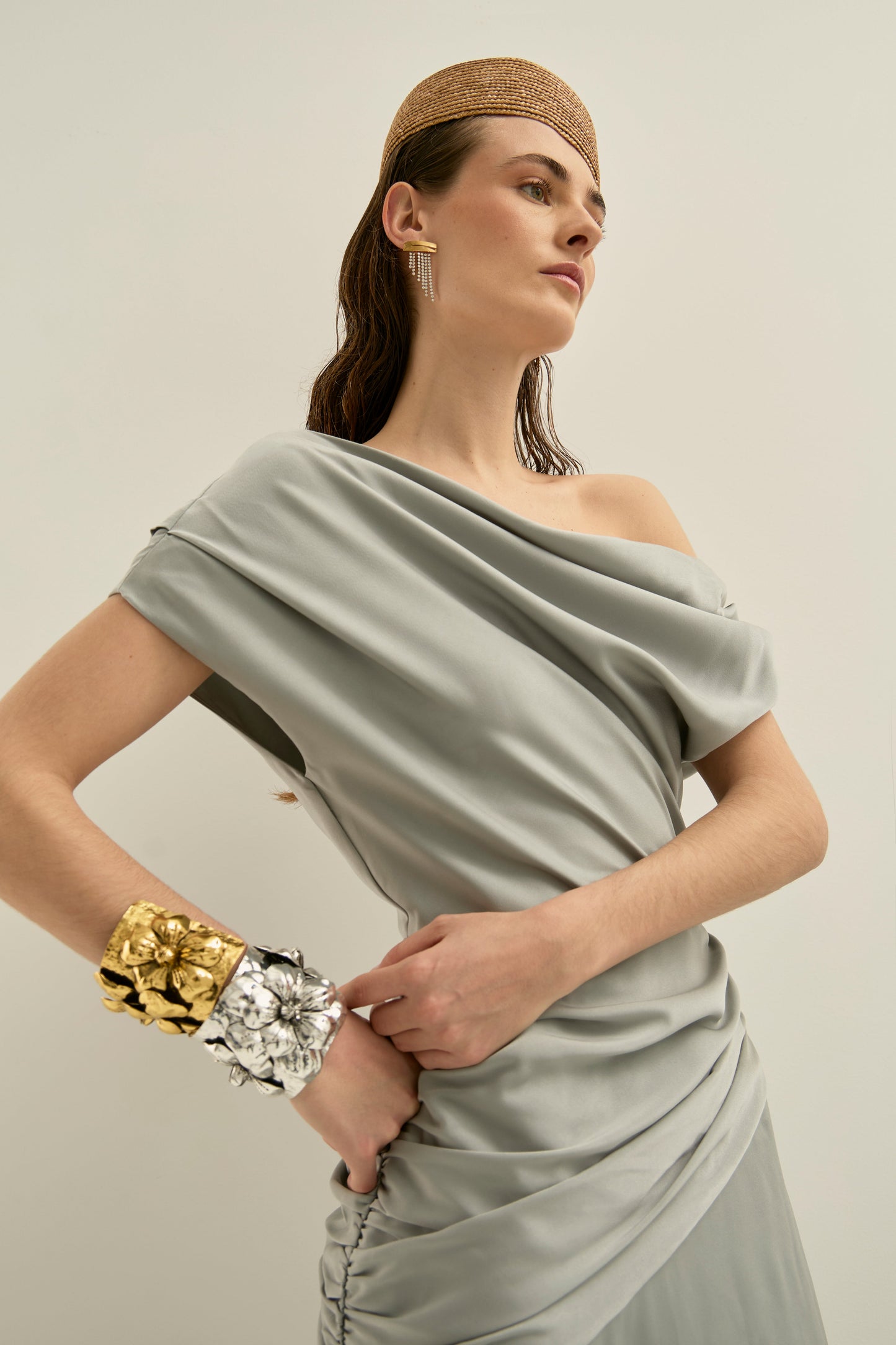 Vestido Aiko · Allegra ·