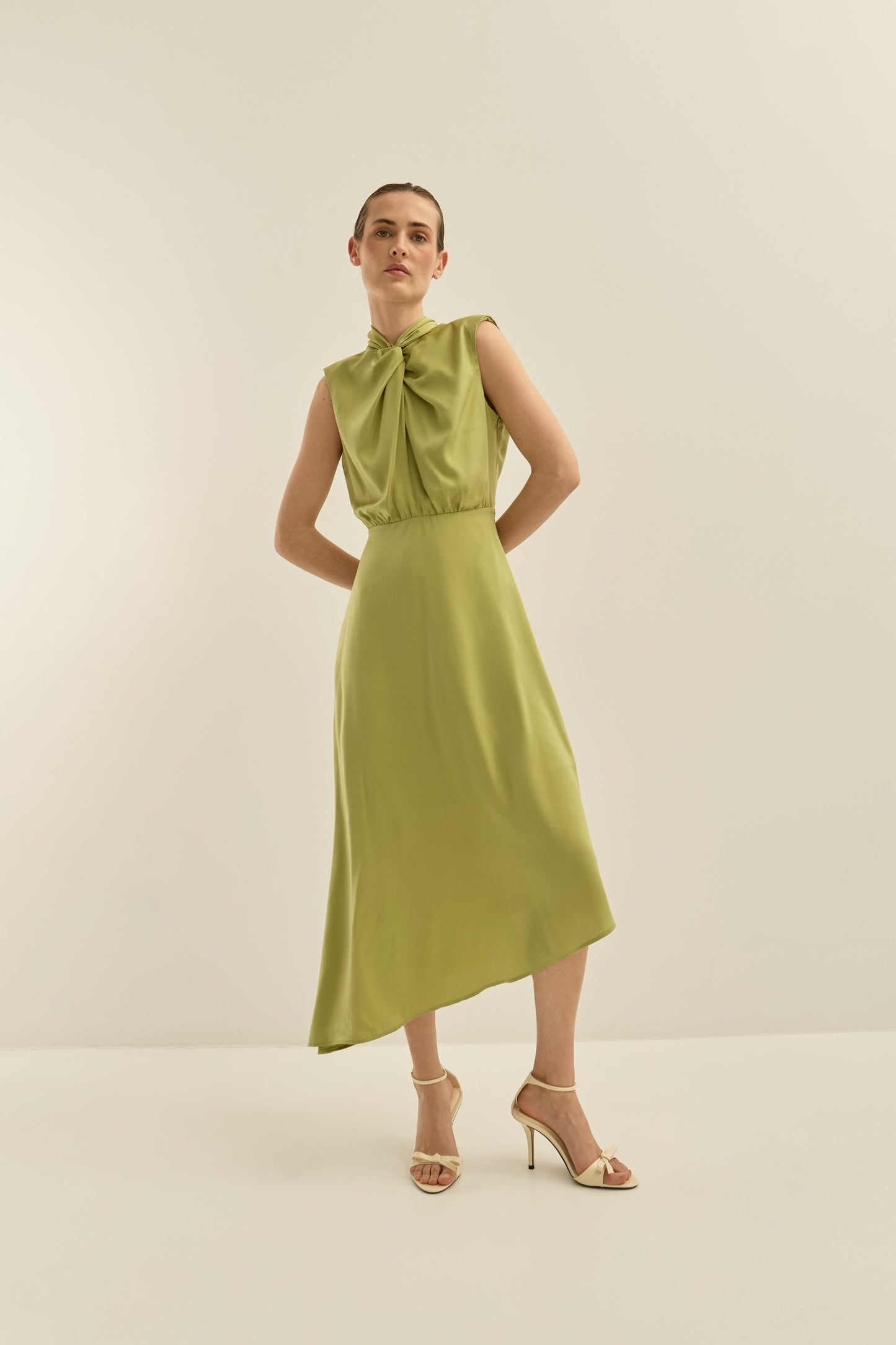 Vestido Alia · Allegra ·