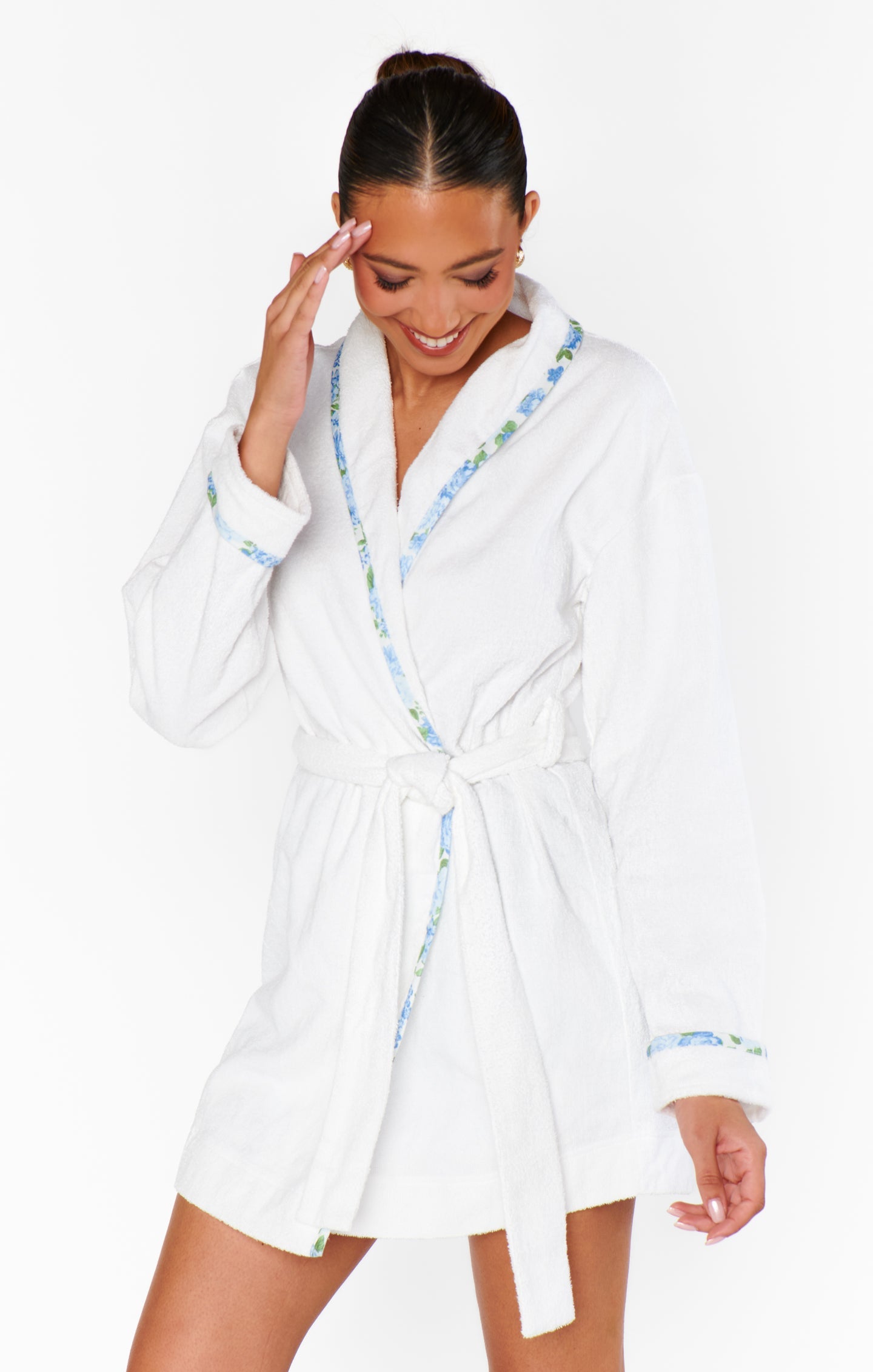 Freshen Up Robe ~ White Terry