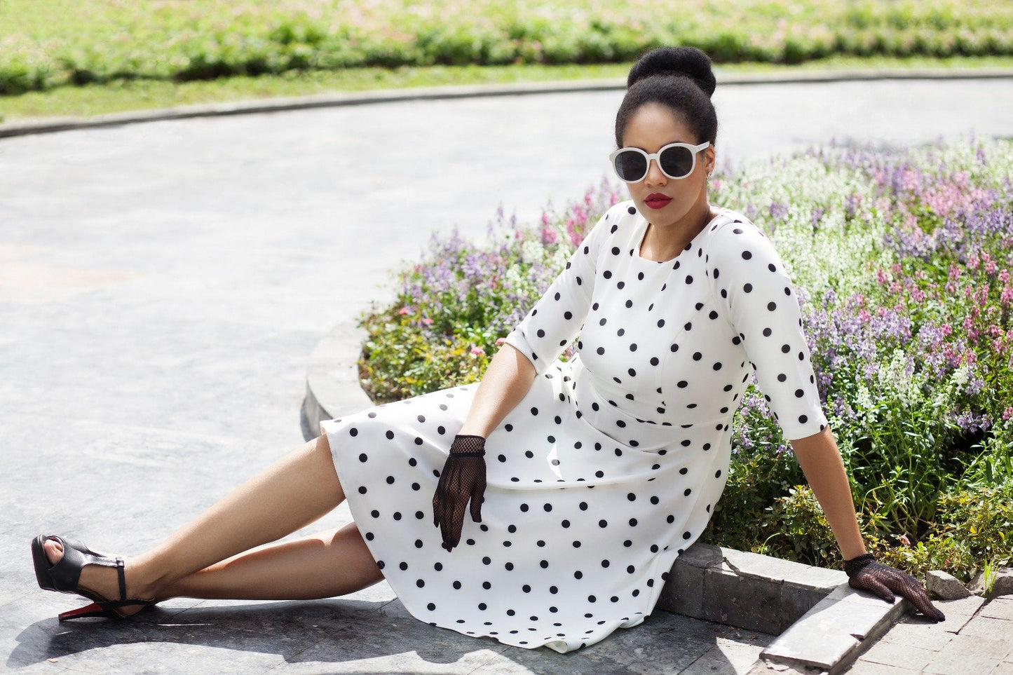 Beatrix Long Sleeved White/Black Polka Dot Midi Dress