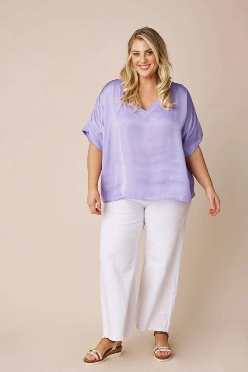 Bianca Short Sleeve Top Lavender with V Neck
