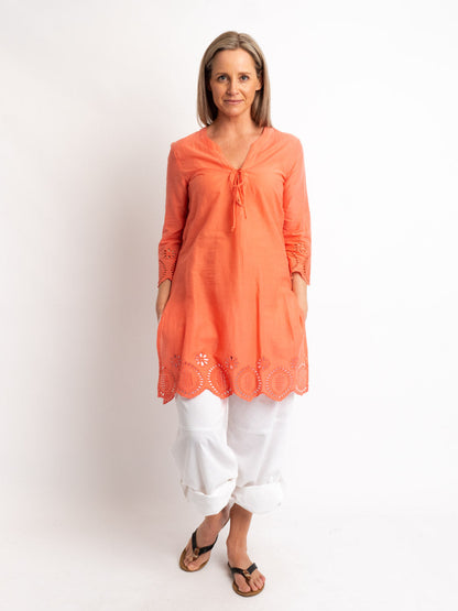 Broderie Anglais Top in Peach