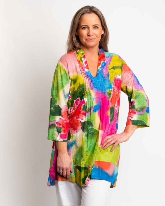 Pleated Long V-neck Top in Pink/Blue Pastel Print