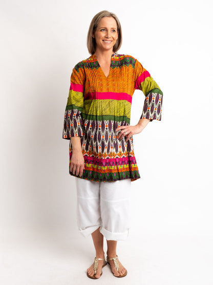 Pleated Long V-neck Top in Fiesta Print