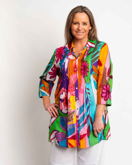 Collared Long Pleated Shirt in Jungle Garden