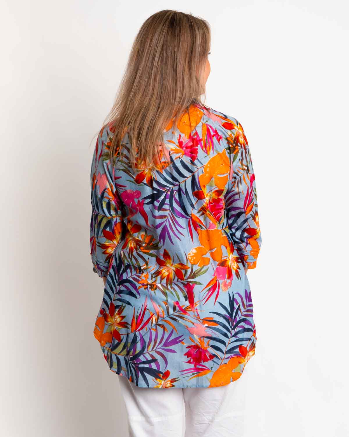 Long Pleated Top with Subtle Frills and 3/4 Raglan Sleeve in Grey Blue Jungle Leaves