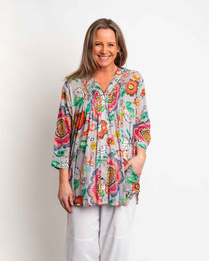 Palm Cove Top in Grey Pink Garden