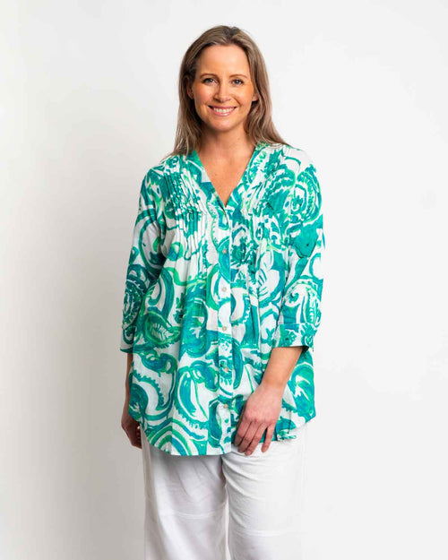 Palm Cove Top in Green Swirl