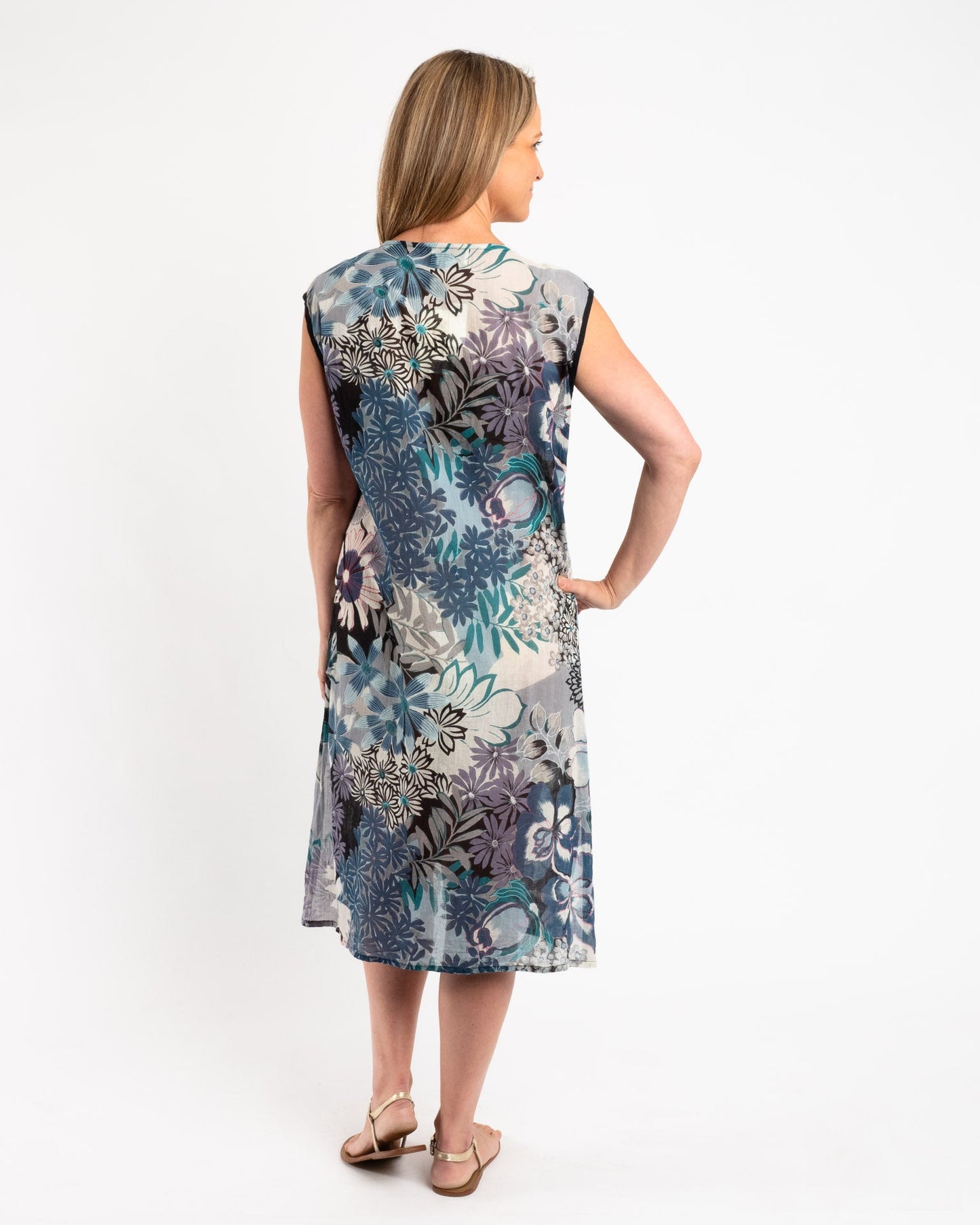 Sleeveless Summer Shift Dress With Embellished V-neck in Blue Grey Floral