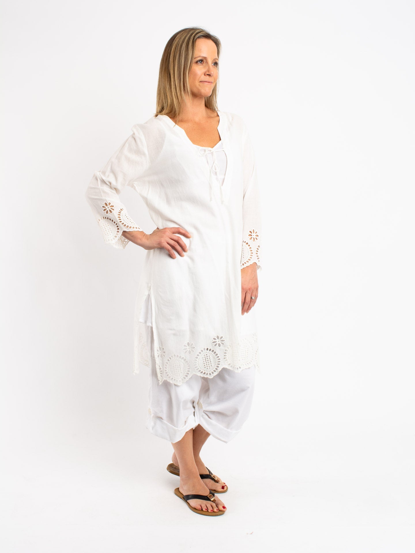 Broderie Anglais Top in White
