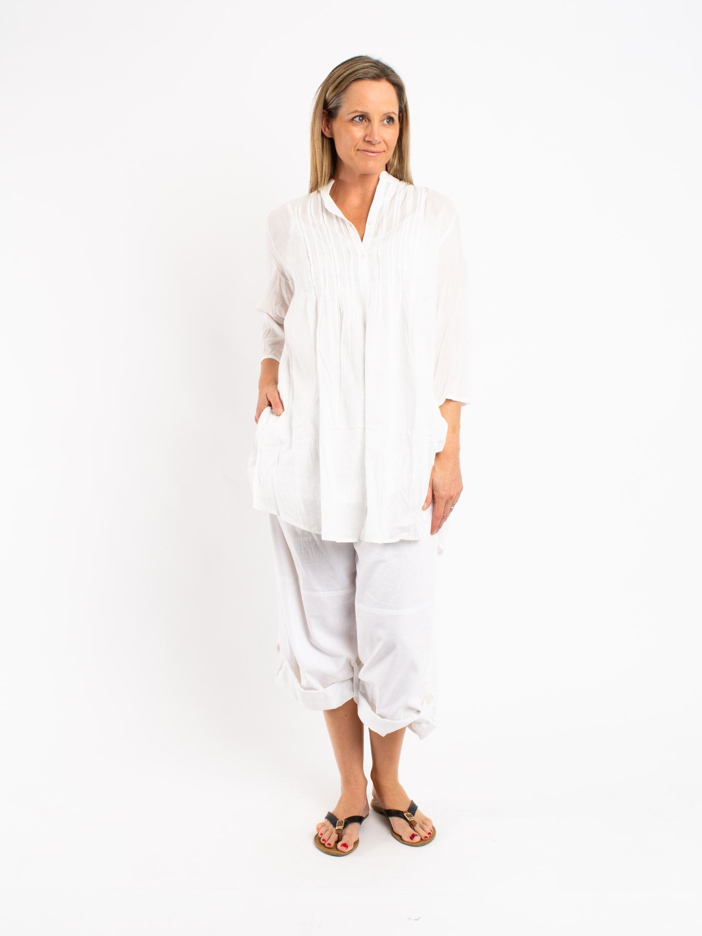 Long Pleated Shirt in Off-white