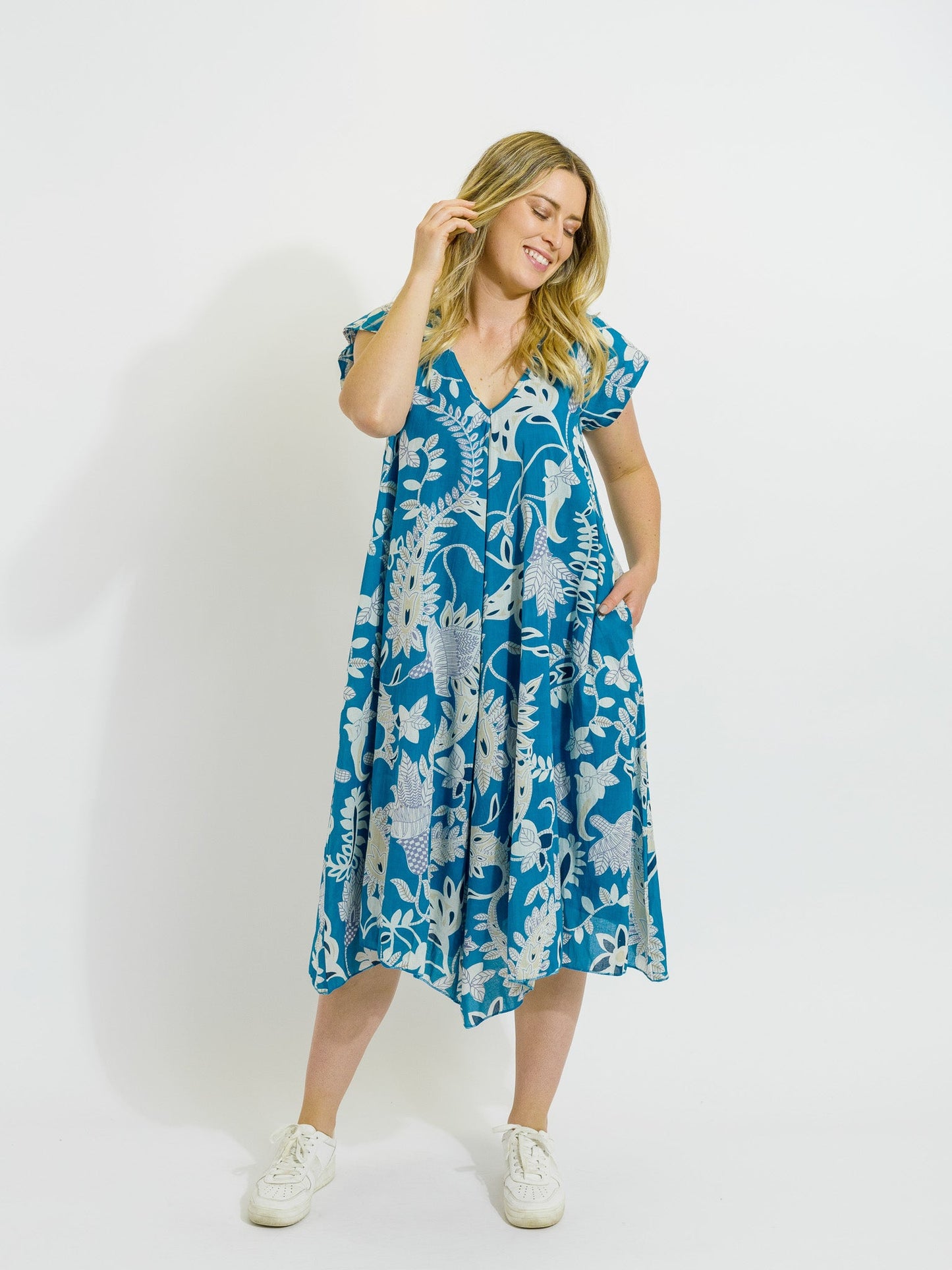 Maheno Dress in Blue Paisley