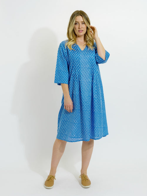 Heron Dress in Blue and White Eyes