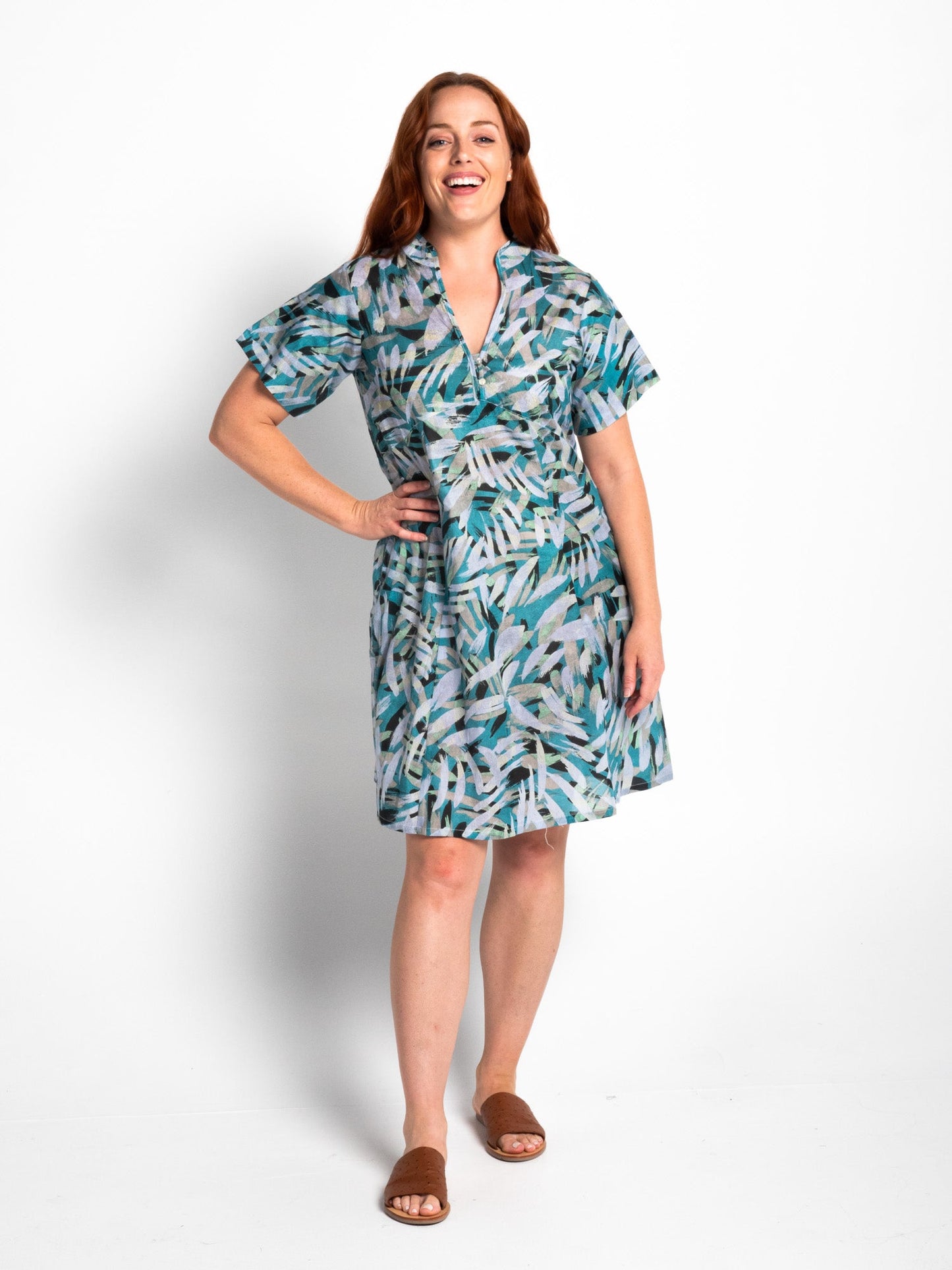 Mareeba Dress with Short Sleeve in Turquoise Brush