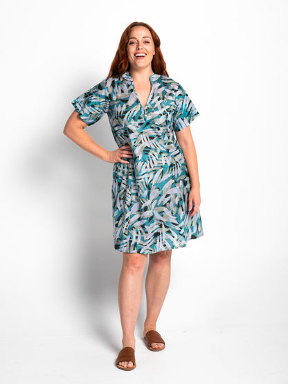 Mareeba Dress with Short Sleeve in Turquoise Brush