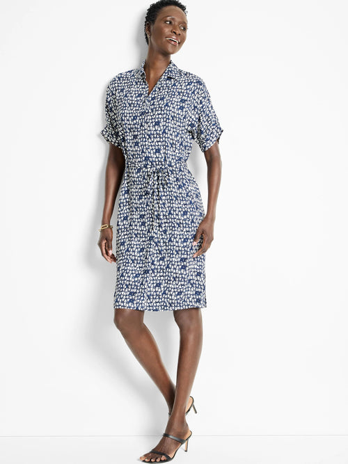 Etched Angles Belted Devon Dress