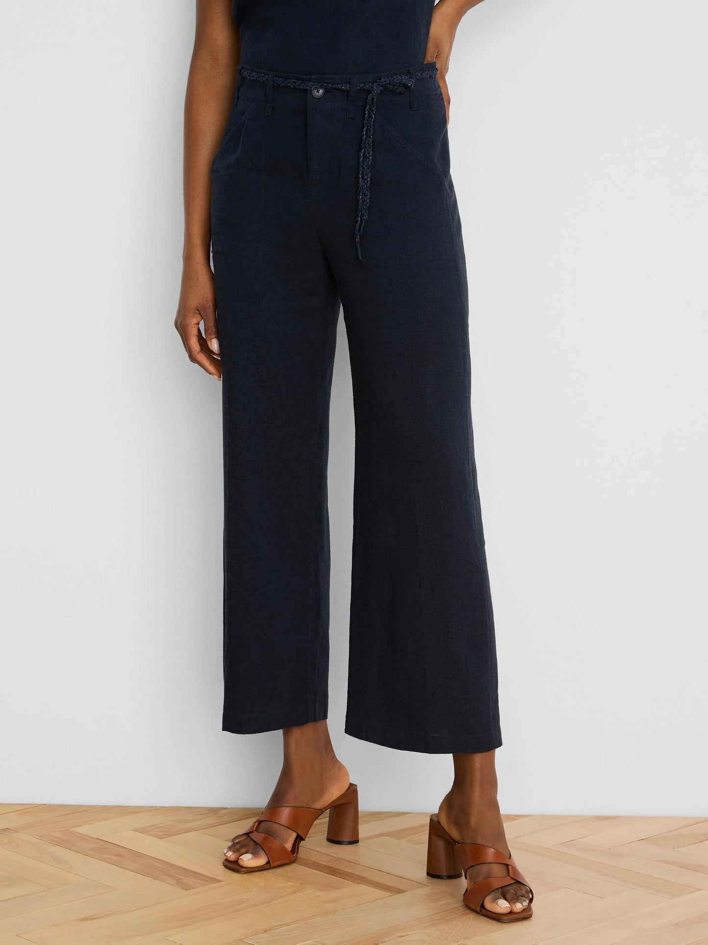 Eliot Wide Leg Rumba Linen Belted Crop Pant