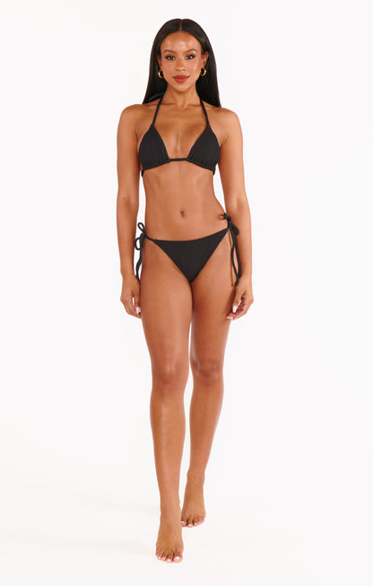 Triangle Top ~ Black Scrunch