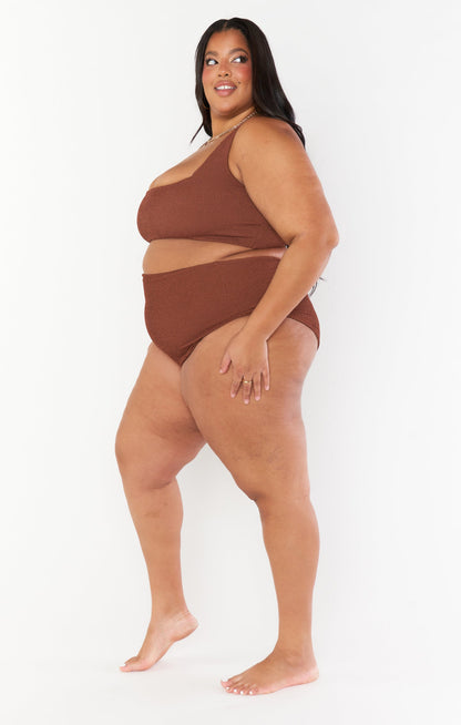 Sail Bottom ~ Chocolate Scrunch