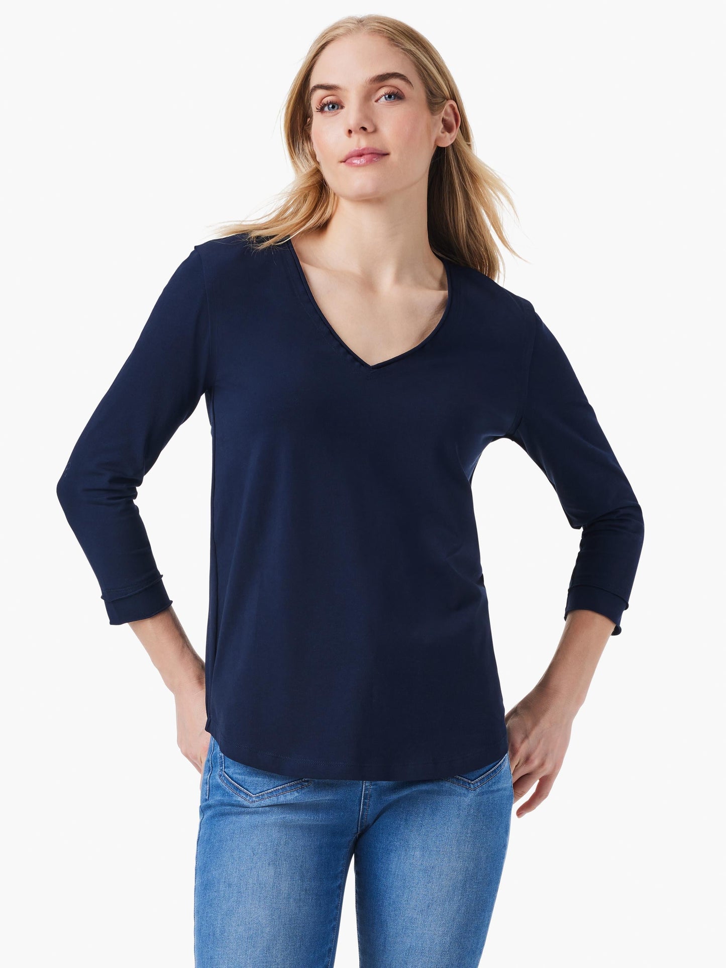 NZT 3/4 Sleeve Roll V Tee