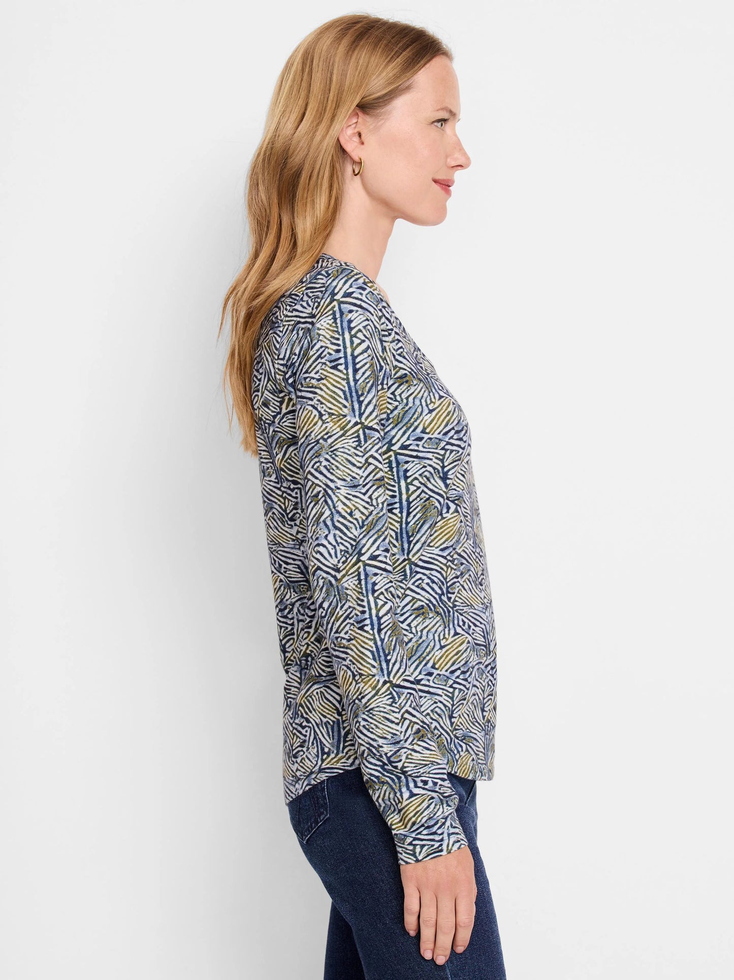 NZT Sketched Lines Long Sleeve Scoop Tee