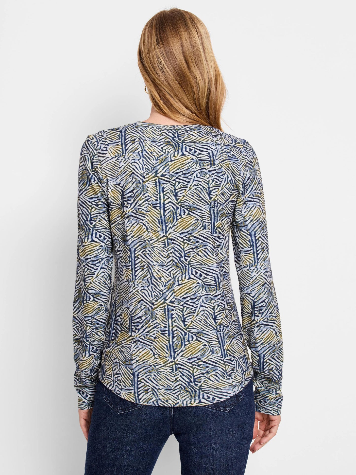 NZT Sketched Lines Long Sleeve Scoop Tee