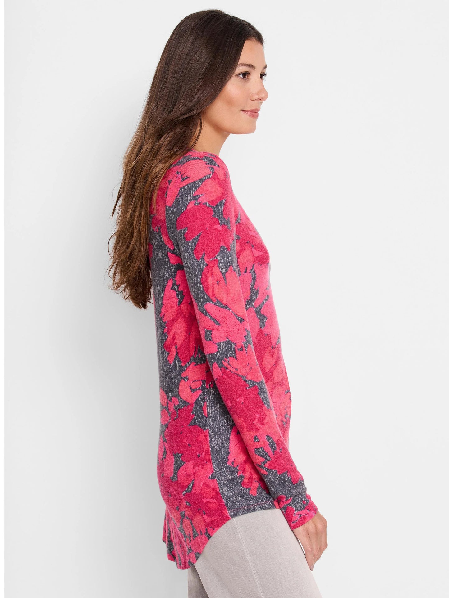 NZT Shadow Floral Long Sleeve Shirttail Tee
