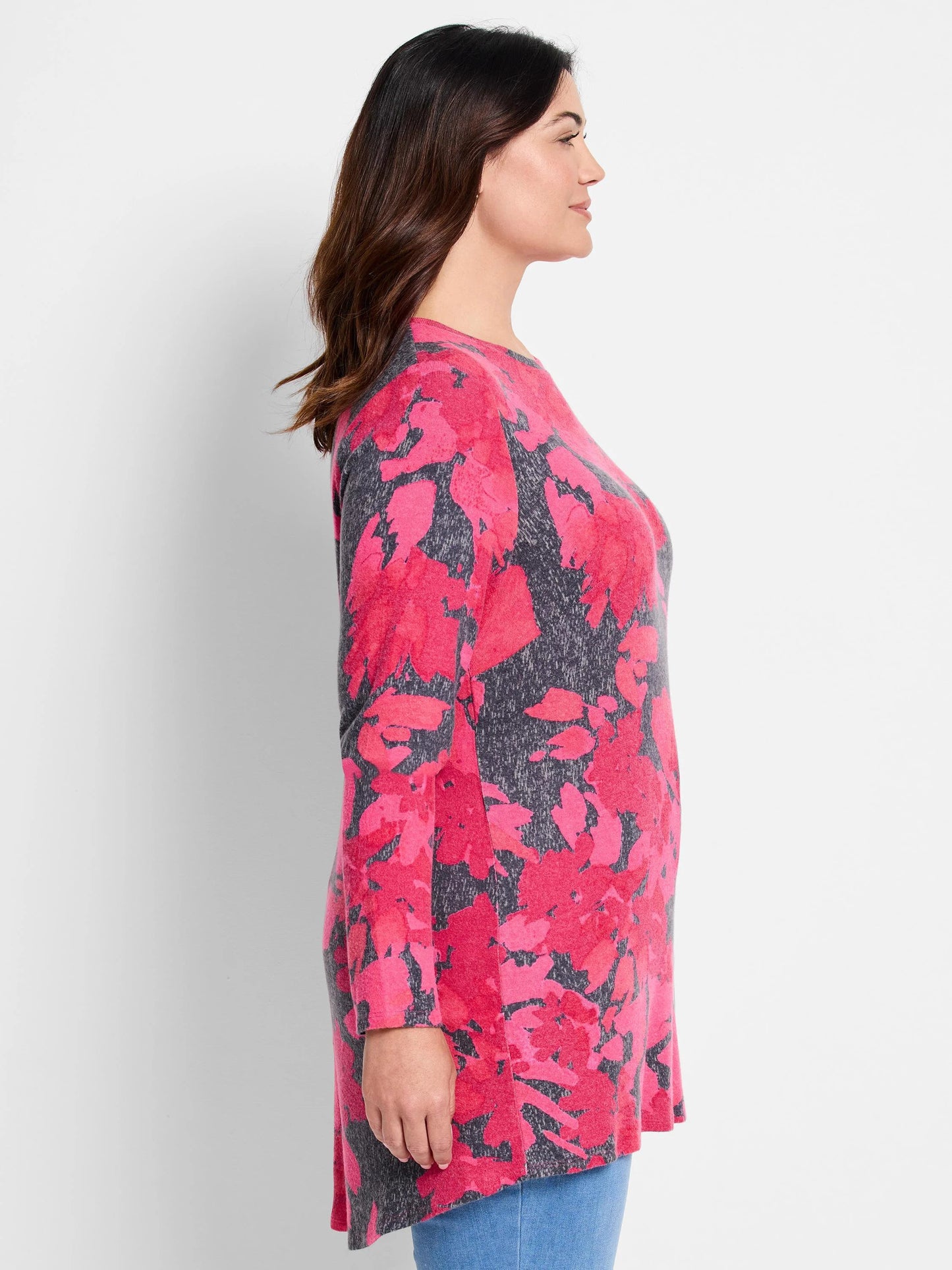NZT Shadow Floral Long Sleeve Shirttail Tee