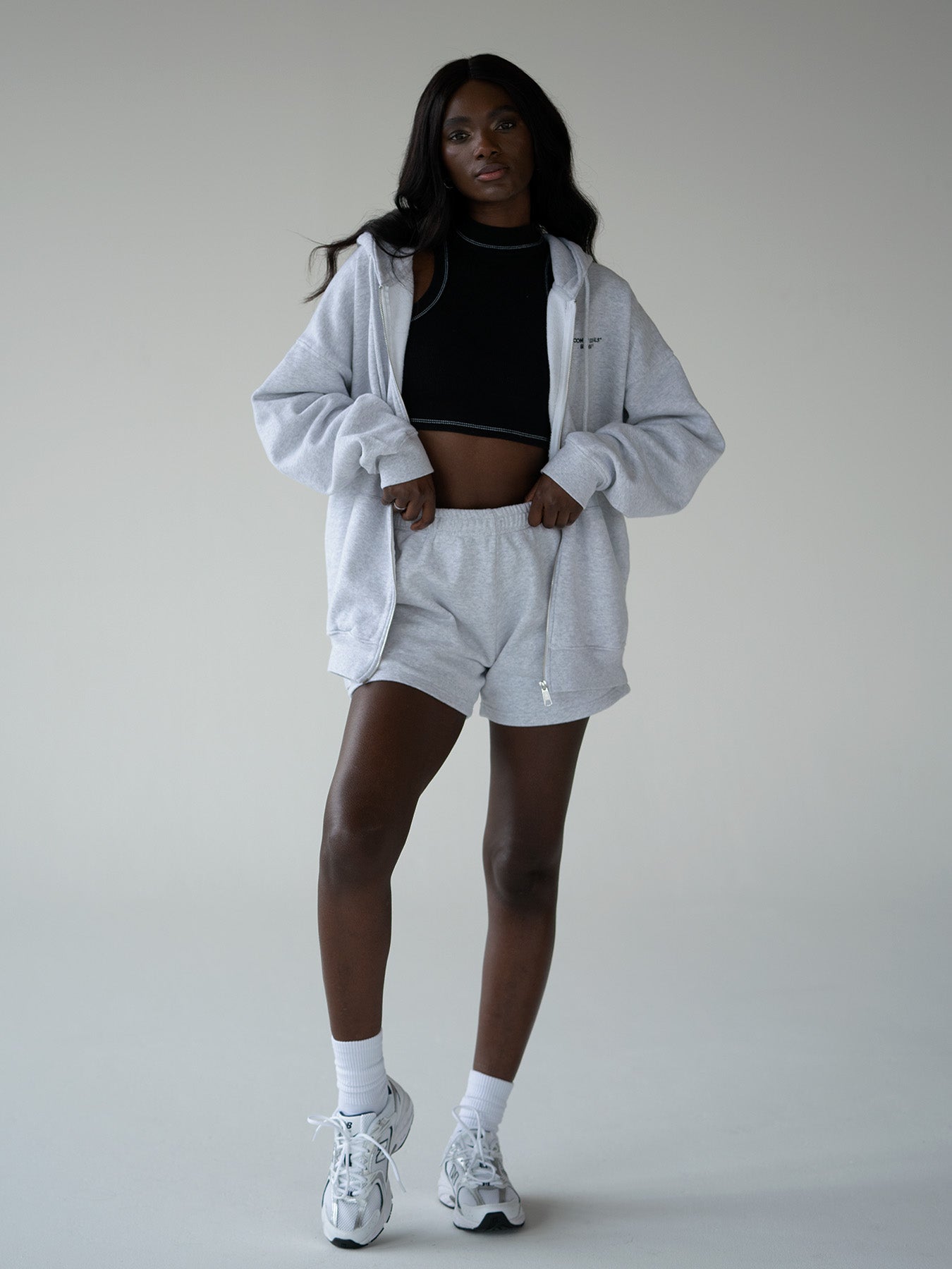 ESSENTIALS - Shorts  •  Light Grey