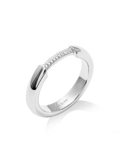 REFINED - Ring • Color: White Gold