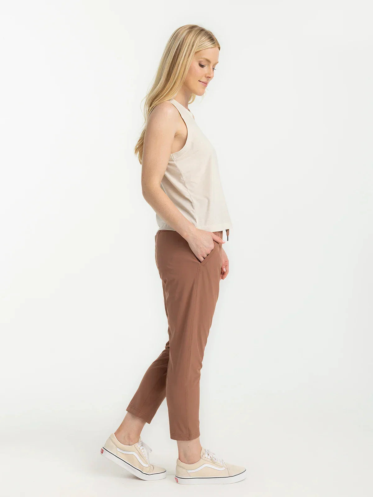 Free Fly Elevate Lightweight Tank