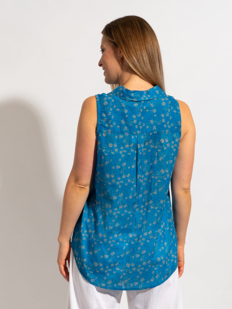 Mozaic Cooloola Top in Grey on Blue