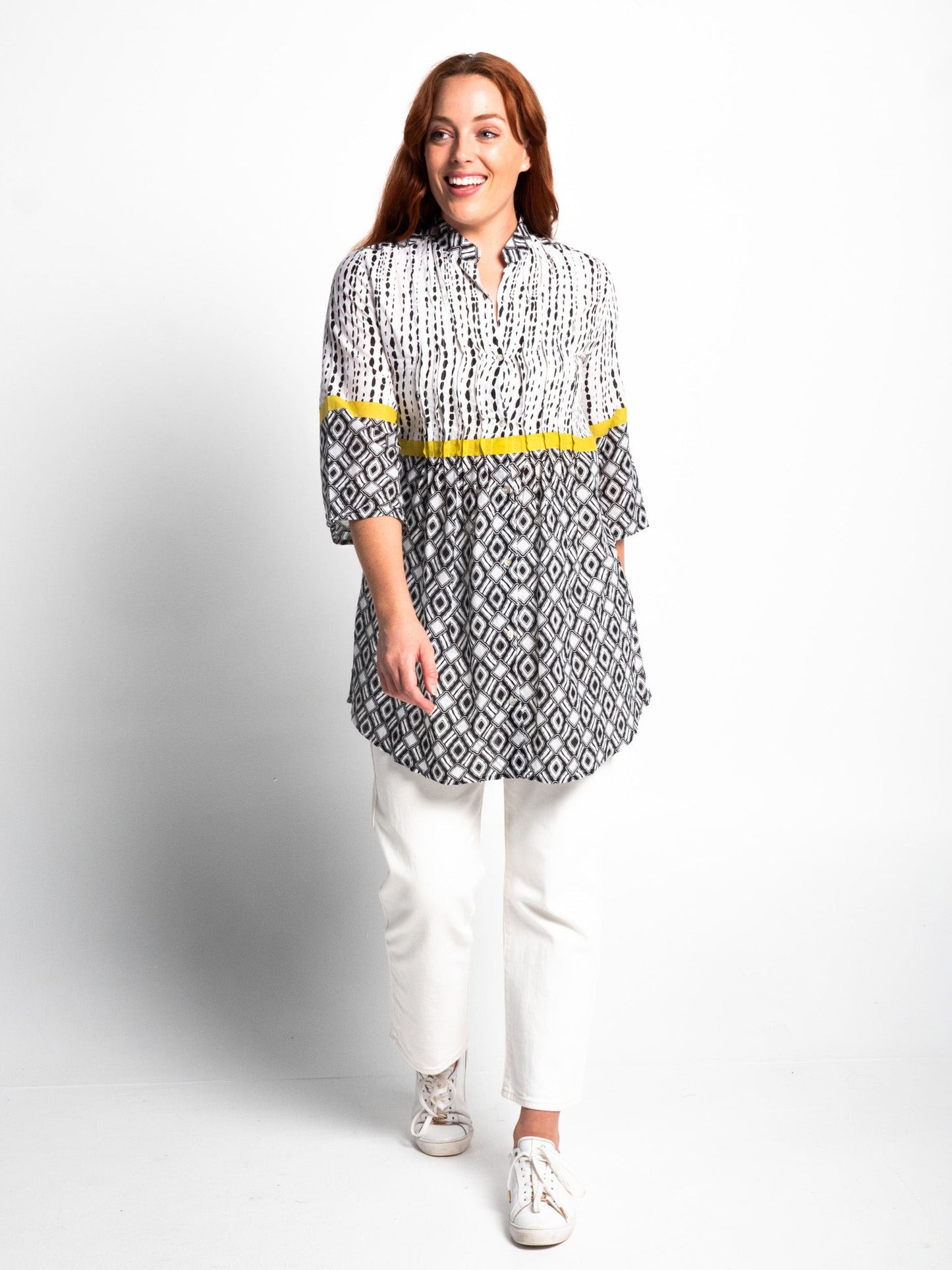 Eumundi Top in Black White and Lime