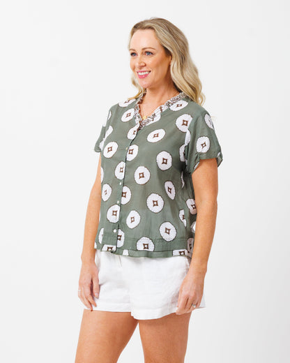 Capricorn Shirt in Spectra Green