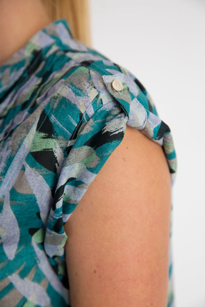 Magnetic Cap Sleeve Shirt in Olive Garden